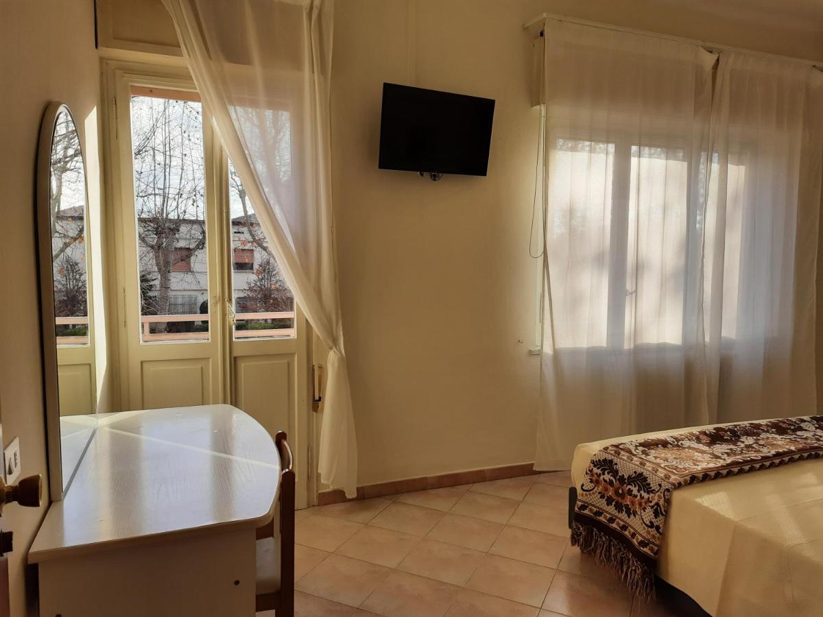 R&B Hotel Alfonsine Bagian luar foto